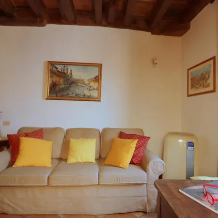 On The Pantheon Square Apartment